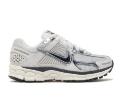 Nike Wmns Air Zoom Vomero 5 'Photon Dust Metallic Silver'