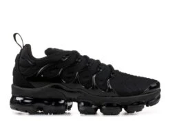 Nike Air VaporMax Plus 'Triple Black'