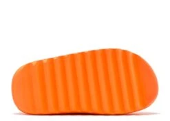 ADIDAS Yeezy Slides 'Enflame Orange' -Retro Shoes Shop 4 325