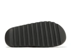 ADIDAS Yeezy Slides 'Onyx' -Retro Shoes Shop 4 335