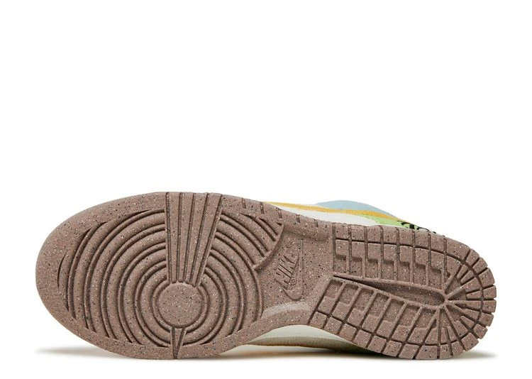 Nike Wmns Dunk Low SE 'Sun Club' 10 Nike Wmns Dunk Low SE 'Sun Club' - Image 8